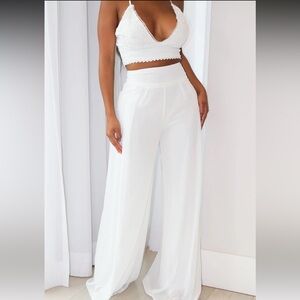 Gorgeous two piece pant set white bridal vacation summer NWT sz M